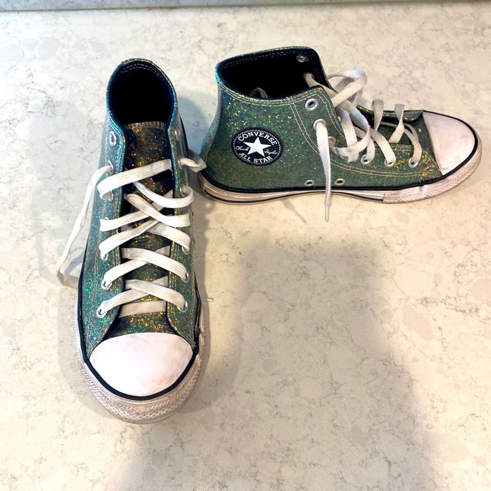 Converse turquoise sparkle girl high tops! So cute